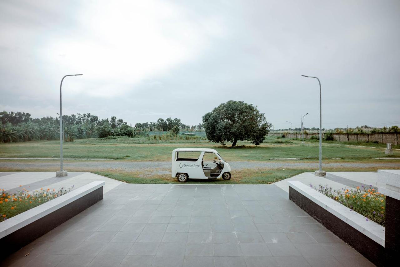 Estancia De Lorenzo Tarlac Eksteriør bilde